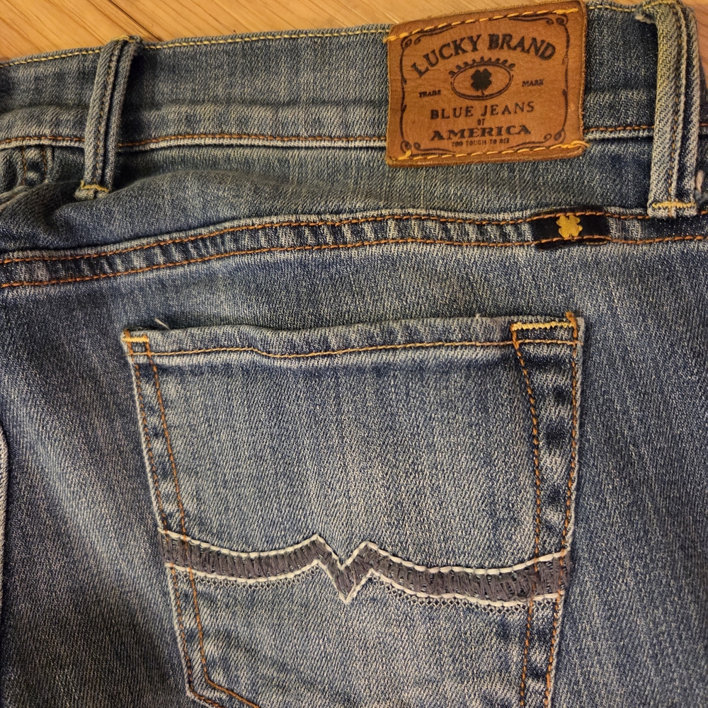 Lucky Brand Blue Straight Leg Jeans - Picture 4 of 7